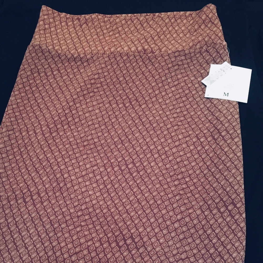 LuLaRoe Cassie pencil skirt